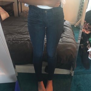 High waisted dark blue jeans